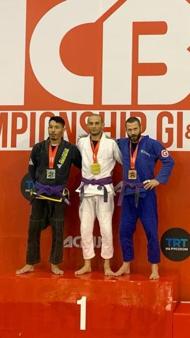 Амазарян Тигран